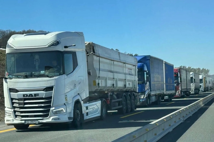NA POMOLU RJEŠENJE: Hrvatska usvojila zakon koji otvara vrata posebnim vizama za vozače iz BiH
