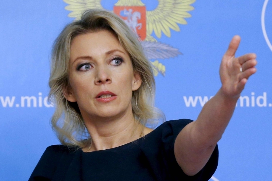 ZAHAROVA POBJESNILA NA SUSJEDE: 'Na čijoj ste vi strani...'