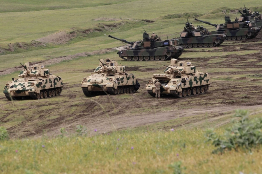 AMERIKA 'ZAKUHALA' SA EVROPOM: NATO hitno okuplja vojne divove zbog Trumpovih poteza