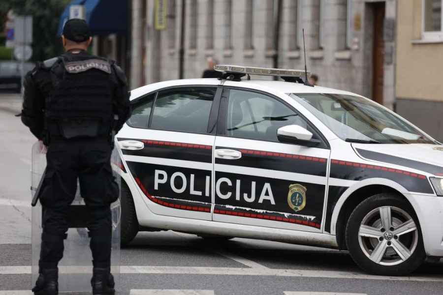 CURE NOVI DETALJI INCIDENTA U SARAJEVU: Policija otkrila šta je izazvalo strah građana, traje potraga za počiniteljem...