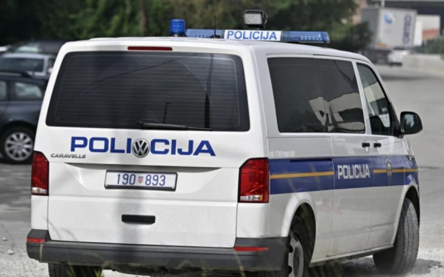 VELIKA POLICIJSKA POTRAGA: Traga se za čovjekom koji je odbacio četiri mrtve osobe