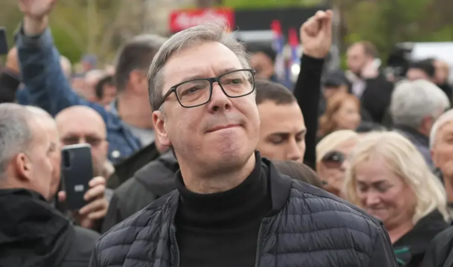 'DOŠLA JUČER DVOJICA I MOLILA DA NE ZAVRŠE U DUNAVU': Vučić šokirao izjavom, javnost pita – da li je ovo prijetnja smrću?