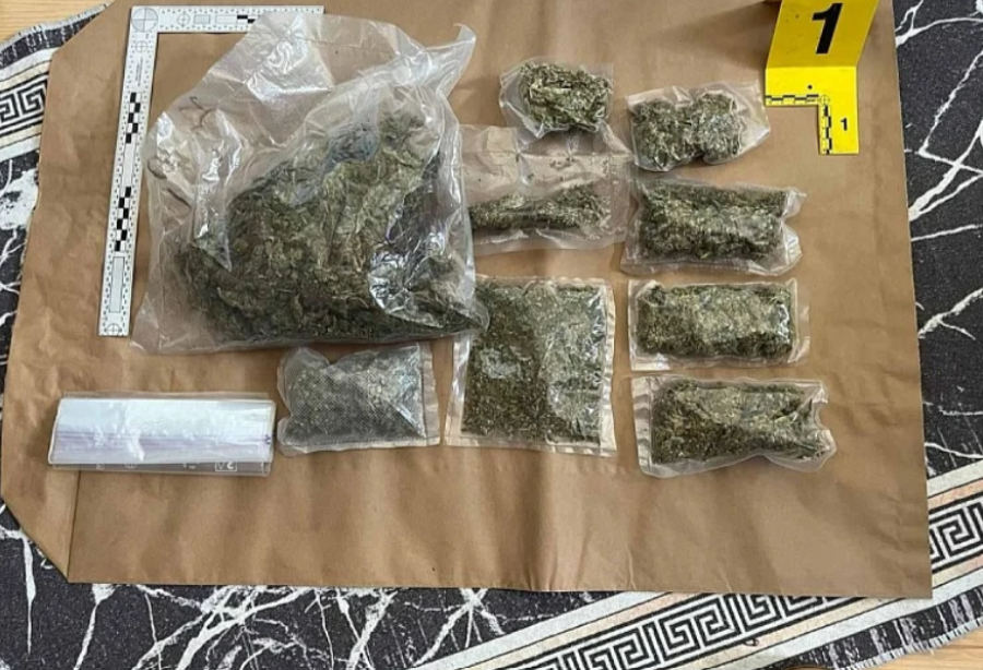 SARAJEVSKA POLICIJA REALIZOVALA AKCIJU 'MICELIJ': Uhapšen 24-godišnjak, pronađene različite vrste droge