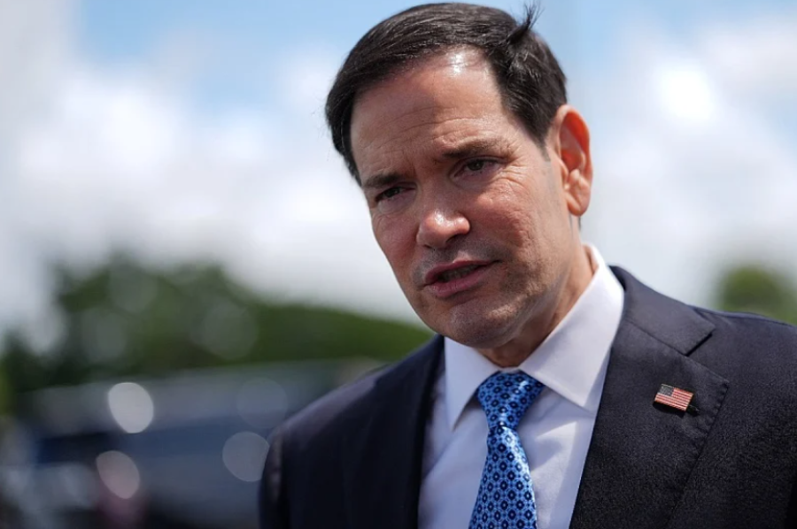 NIJE MOGAO DA SE KONTROLIŠE: Marco Rubio 'pukao' pred kamerama nakon pitanja o Iranu (VIDEO)