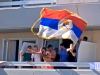 SNIMAK INCIDENTA U ISTRI: Mahao zastavom RS-a uz pjesme Baje Malog Knindže, policija ga hitno protjerala iz Hrvatske (VIDEO)