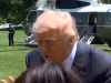 TRUMP POTPUNO IZGUBIO ŽIVCE NAKON PITANJA NOVINARKE: 'Udvostručio sam njezinu veličinu, glupa osobo' (VIDEO)