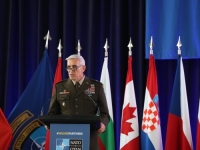 'PREUZIMAM KOMANDU S JASNOM SVRHOM...!': James Fowler je novi komandant NATO štaba u Sarajevu, pogledajte šta je zabilježila 'SB' na ceremoniji primopredaje dužnosti... (FOTO)