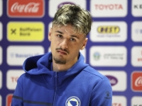 ALAJBEJGOVIĆ PRVI PUT REKAO ŠTA MISLI O IZOSTAVLJANJU IZ PANINI ALBUMA: 'Malo mi jeste krivo...'