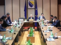 BIVŠI MINISTAR SIGURNOSTI BiH TARIK SADOVIĆ: 'SNSD i HDZ su zarobili Vijeće ministara, evo kako raspetljati 'gvordijev kvorum''
