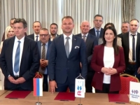 VELIKA KRAĐA DRŽAVNOG NOVCA ZA KUPU KANTRATA: 'Vlada entiteta RS uzela pola milijarde KM kredita, a cijeli iznos ide za kupovinu glasova na izborima' (VIDEO)