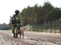 ČUDNE AKCIJE NA GRANICI PLAŠE NATO: Uključuje li se Bjelorusija u Putinov rat?