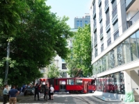 PANIKA U BEOGRADU: Očevidac opisa trenutak iskakanja tramvaja iz šina, otkriven i mogući razlog