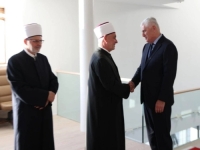 BOSANSKI NIHILIZAM: Kako smo od 'Hoćemo Aliju' u Širokom Brijegu stigli do mlaćenja prazne slame u Sarajevu (VIDEO)