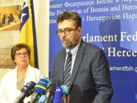 NIKŠIĆ O OSTAVCI SCHMIDTA: 'Plašim se da Trojka nije dorasla Dodiku!'