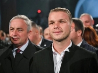 POTPUNO RASULO U PDP-u, NAKON ODLASKA IGORA CRNATKA: Borenović na društvenim mrežama poziva Stanivukovića, stižu reakcije –'Student te penzionisao...'