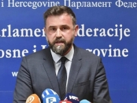 DENNIS GRATZ UPUTIO PRIJEDLOG IZMJENA POSLOVNIKA: Nema sjednice, nema isplate!