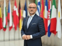 AUTORSKI TEKST ŠEFA DELEEGACIJE EU U BiH: 'Vrijeme vam ističe!'