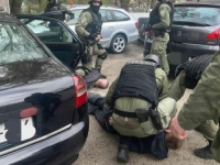 U VISOKOM BJEŽAO UKRADENIM AUTOMOBILOM, PA UDARIO POLICAJCA: Osuđen je