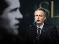 RATNI KOMANDANT ARMIJE RBiH KRITIKOVAO BEĆIROVIĆA: 'Ne zloupotrebljavaj rahmetli generala Izeta Nanića za svoju ličnu korist!'