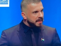 PRVI PUT U HISTORIJI BERLINA SVI GLASNO USTAJU PROTIV CENZURE: Slavni glumac Edin Hasanović izašao na scenu sa palestinskim obilježjima - njemačka elita prestrašena