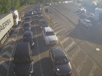 VOZAČI, OPREZ: Duge kolone na graničnim prijelazima, najduže se čeka...