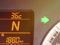 NE VJERUJTE PODACIMA NA DISPLEJU: Ovo je razlog zbog kojeg se u automobilu ljeti prikazuje znatno veća vanjska temperatura...