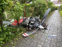 STRAVIČNA NESREĆA U NJEMAČKOJ: Dvije osobe poginule nakon što se avion srušio na stambeno područje