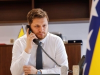 IRFAN ČENGIĆ NA METI ŽESTOKIH KRITIKA ZBOG LUKSUZA: 'Terenac od preko 200 hiljada i pera od 960 KM!'