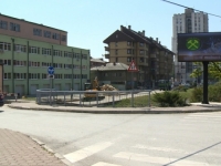 DRAMA U KAKNJU: Tokom rušenja zgrade oštećen radioaktivni gromobran, hitno alarmirana Državna agencija