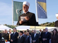 PORUKA POLITIČARIMA U PRVIM REDOVIMA: Kavazović pozvao na odgovornost prema provokacijama...