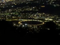 BURNA NOĆ U SARAJEVU: Navijači FK Željezničar okružili stadion Koševo, pa podigli dron...