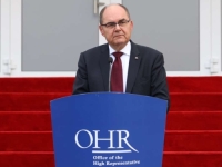 OGLASIO SE OHR: Schmidt uputio direktan poziv građanima i političkim liderima iz oba entiteta...
