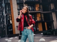 NAJVEĆA MODNA GREŠKA NAKON 35. GODINE: Žene masovno biraju ove komade odjeće, a nisu svjesne da ih to DRASTIČNO STARI