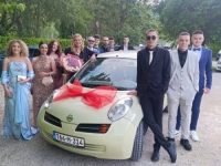 LEKCIJA IZ ŽIVOTA I ZAHVALNOSTI: Nevjerovatno iznenađenje mostarskih maturanata za omiljenu razrednicu!