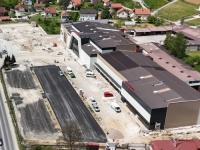 TRGOVAČKI BUM U SRCU DRŽAVE: Uz novi Bingo i Lidl – još jedan bh. gigant izgradio tržni centar (FOTO, VIDEO)