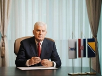 ČOVIĆ UPUTIO ČESTITKU REISU KAVAZOVIĆU I SVIM VJERNICIMA: 'Neka bajramski dani budu ispunjeni radošću, duhovnim mirom i nadom!'