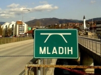 DRAMA NA MOSTU MLADIH: Policajka Azra skočila u hladnu rijeku i spasila djevojku sigurne smrti