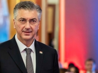 PLJUŠTE REAKCIJE NA DRUŠTVENIM MREŽAMA: 'Plenković i Grlić Radman javno odaju počast bivšoj teroristkinji. Nevjerovatno! Nestvarno!'