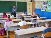 UVEDENO NOVO PRAVILO: U školama će se od sada morati pjevati himna