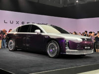 LIMUZINA KOJA JE POSRAMILA ROLLS ROYCE I MAYBACH: Maextro S800 nudi futurizam po cijeni 'običnog' auta (VIDEO)