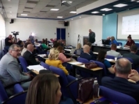 BLIŽE SE OPĆI IZBORI: Pogledajte kako politički preletači preko noći ruše vlade i trguju glasovima građana radi fotelja (VIDEO)