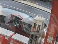 OTAC PRIJAVIO NESTANAK DVOJICE DJEČAKA: Snimak s benzinske pumpe zaprepastio naciju