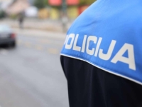 POLICIJSKA AKCIJA U PROZORU-RAMI: Pronađena droga, osumnjičeni počeo bježati...
