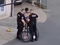 REAKCIJA VIJEĆA ZA DJECU FBiH: Traži se suspenzija policajaca iz Tuzle zbog šamaranja dječaka