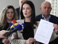 JELENA TRIVIĆ PREDALA PRIJAVU ZA IZBORE: 'Cilj je pobjeda nad režimom Milorada Dodika, ključna je pobjeda za poziciju...'