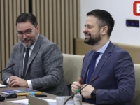 PLJUŠTE REAKCIJE NA PONIŠTAVANJE VOLJE BOŠNJAKA U VIJEĆU MINISTARA BiH: 'Ovim je HDZ demonstrirao koliko je opasno da imaju člana Predsjedništva BiH!'