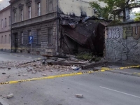 OPASNOST U SRCU GRADA: Obrušio se zid devastiranog objekta, policija hitno osigurala područje