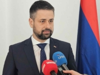 AMIDŽIĆ NA SILU OTVARA GRANIČNI PRIJELAZ: 'Ima da ga otvorim, pa kud god da puklo...!'