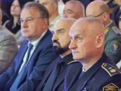 AFERA 'SPENGAVANJE' BEZ EPILOGA: POSKOK čeka da prođu izbori!