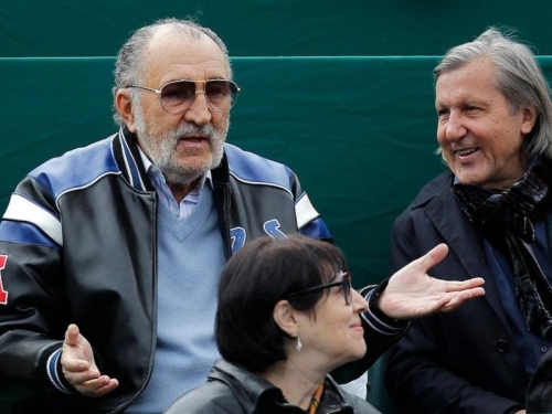 MILIJARDER ION TIRIAC ŠOKIRAO PRIZNANJEM: Kum Lepe Brene izdržava 300 djece, a evo šta je poklonio pjevačici za svadbu